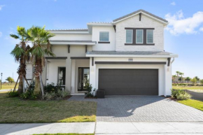 5Br 5Bath Pvt Home BBQ Pool 15min Disney 3056ft